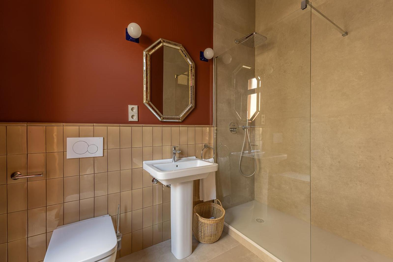 La Novieta Boutique - Adults Only Valenza